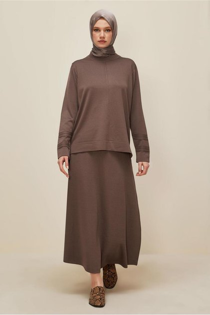 Tricot Suit with Skirt 45862