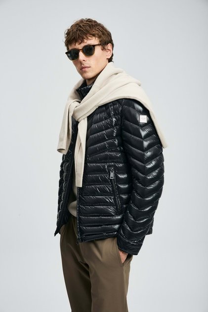 112120238 Luc Goose down Men's Coat Black