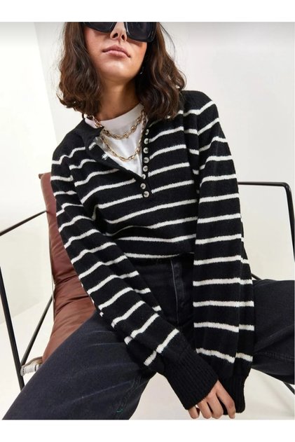 Striped Knitwear Sweater with Button Collar