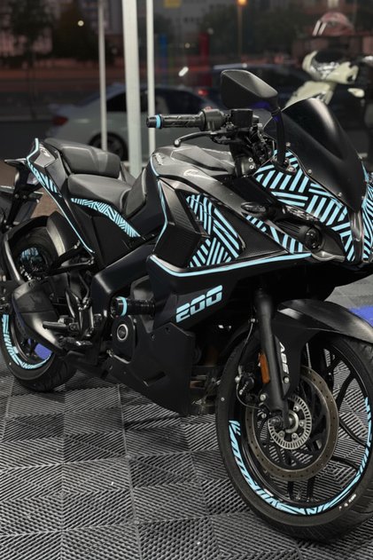 Complete Printed Sticker Set for Bajaj Pulsar Rs200