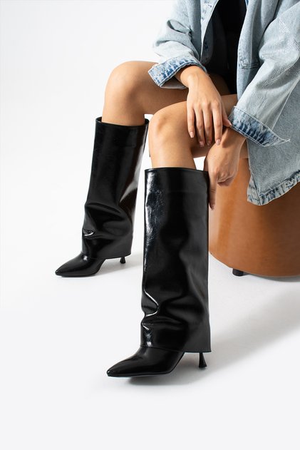 Dora Women's Leather Pointed Toe Heeled Boots