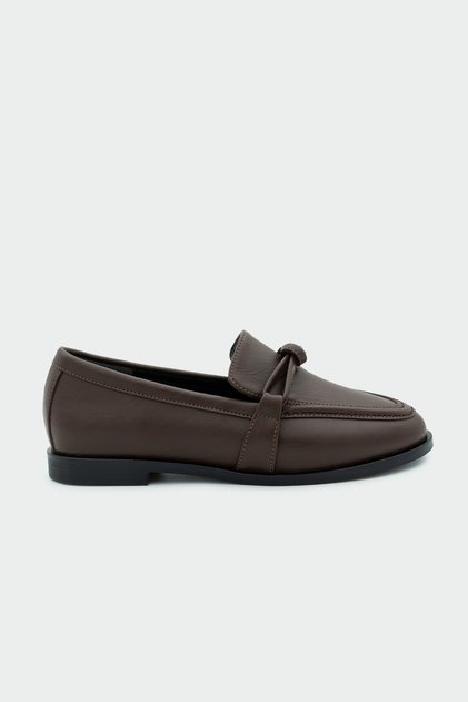 Onapy Bitter Brown Leather Flat Sole Knot Detailed Shoes