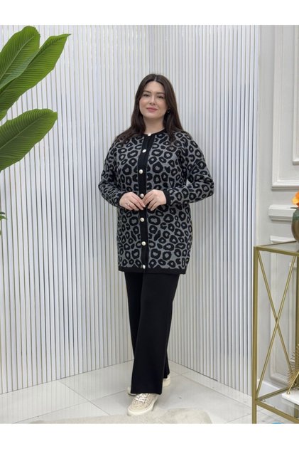 Leopar Desenli Triko Takım