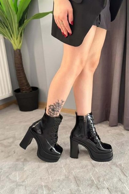 Women's Simya Black Patent Leather Lace-Up Detailed 12 cm Platform Heeled Zippered Boots