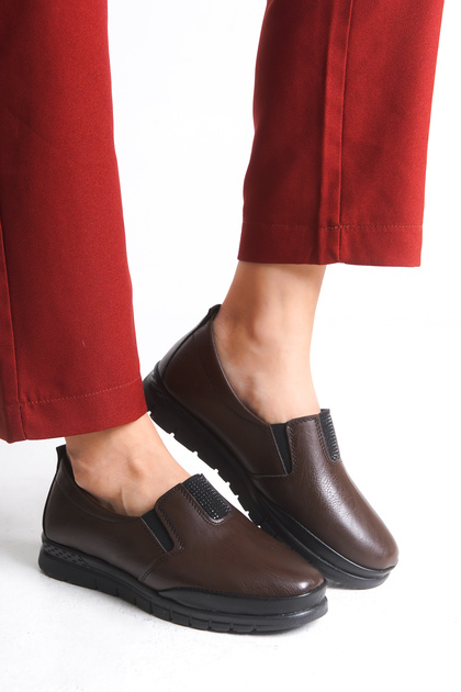 Women's Casual Shoes 001204 Brown