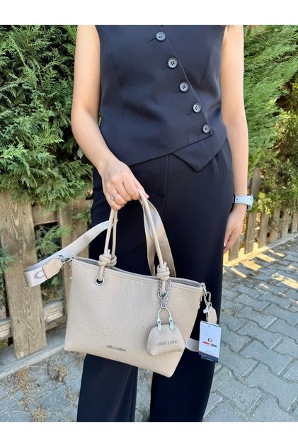 Women's New Season Soft Leather 4-Compartment Adjustable Strap Luxury Hand and Shoulder Bag Shopper