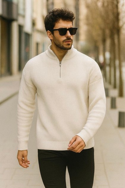 Knitwear with Half Zip
