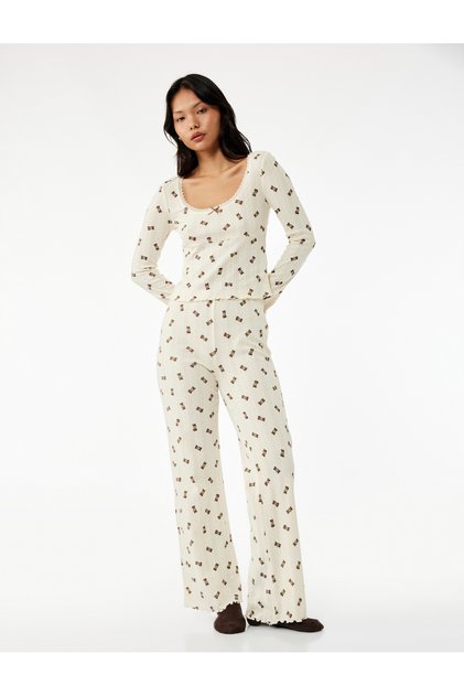 Pamuklu Uzun Kollu U Yaka Ayıcık Baskılı Crop Pijama Üstü