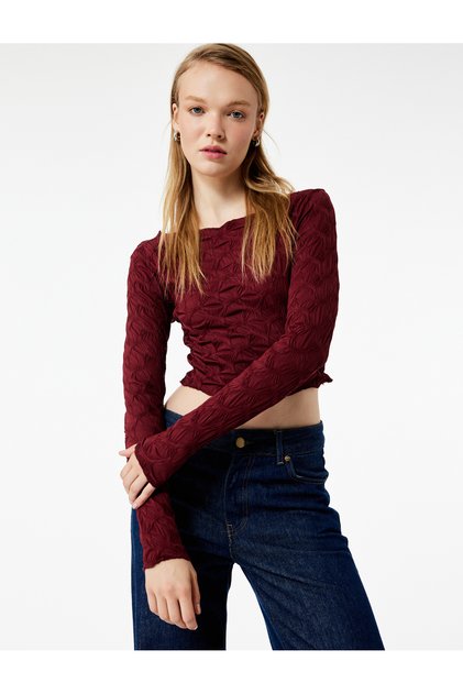 Long Sleeve Textured Boat Neck Slim Fit Crop T-Shirt