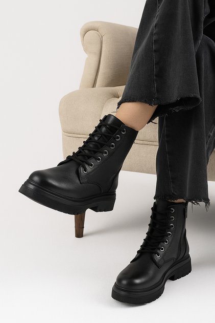 Thermal Fur Inside, Non-Slip Sole, Black Women's Boots Sofia