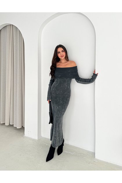 Madonna Collar Washable Long Knit Dress