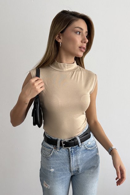 Women's High Neck Sleeveless Blouse