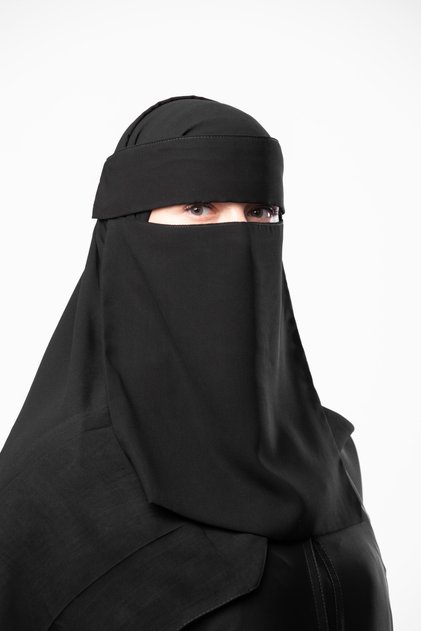 Long niqab with two straps