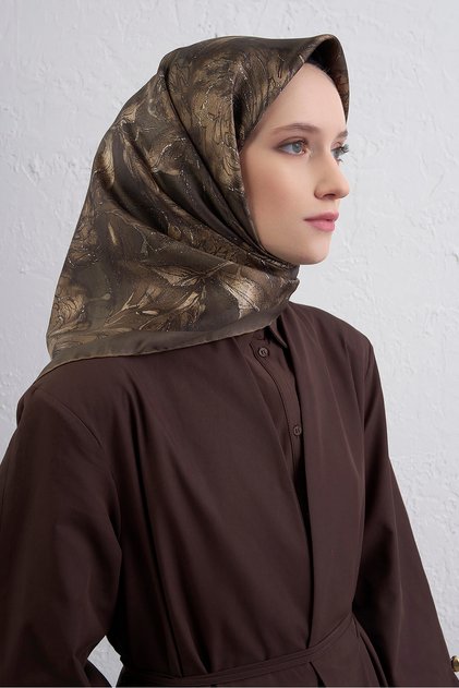 Nostalgia Series Sura Silk Scarf 9409Ds