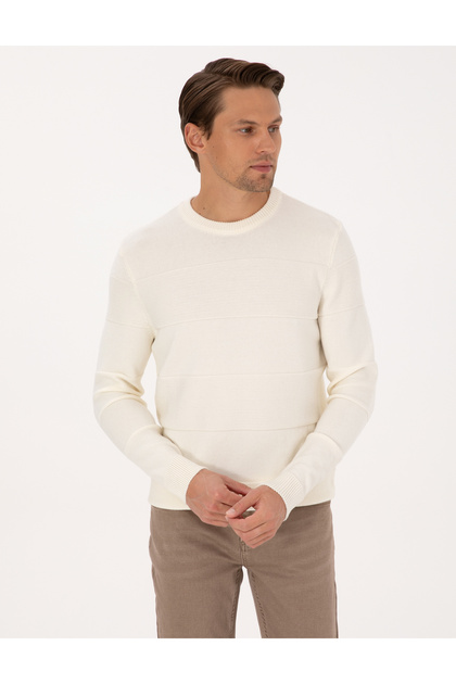 Ecru Slim Fit Crew Neck Knitwear Sweater 50315713-Vr019