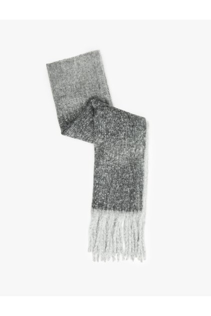 Soft Textured Tasseled Long Scarf