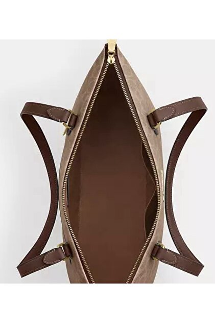 Coach Gallery Tote Bag in Signature Canvas Women's Shoulder Bag