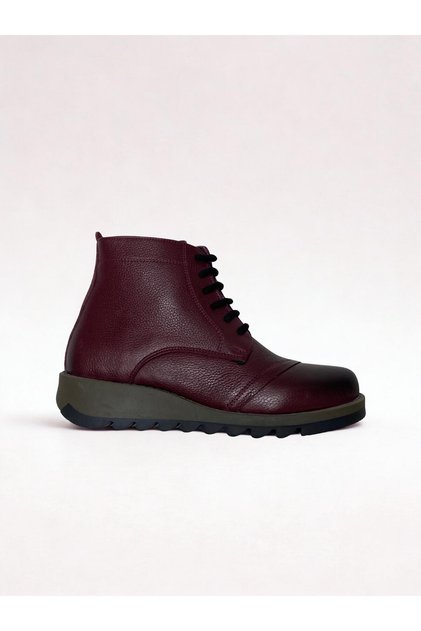 Bot & Bootie