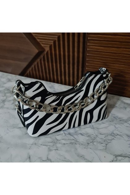 Crocodile Double Strap Shoulder Hand and Crossbody Women's Bag with Metal Chain Detail