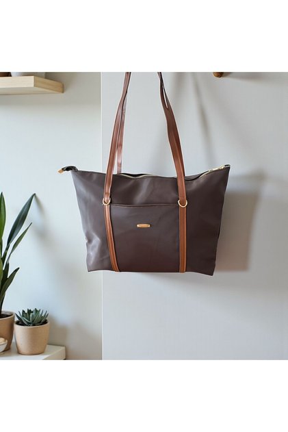 Striped Detail Large Size Wide-Volume Women's Shoulder Bag with Pocket Details