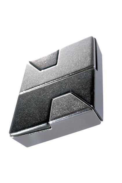 Huzzle cast Diamond