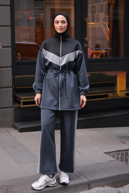 Women's Scuba Fabric Drawstring Waist Belted Hijab Suit 3111