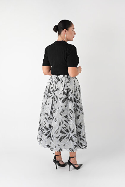Guzella Midi Length Patterned Glittery Organza Silver-Gray Lined