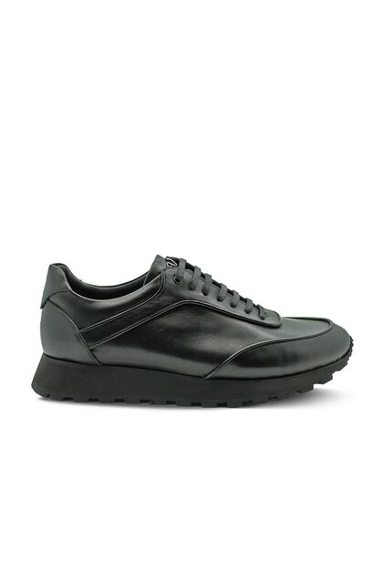 053 Black