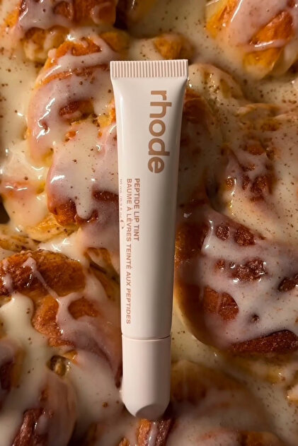 rhode Rhode-CINNAMON ROLL lip gloss- Trendyol