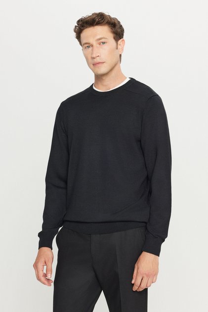 Men's Black Wool Standard Fit Regular Cut Crew Neck Knitwear Basic Sweater