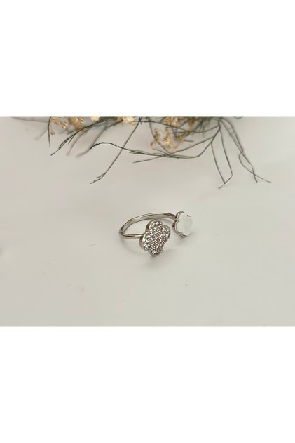 Double Clover Ring with Zircon Stone and Mother of Pearl