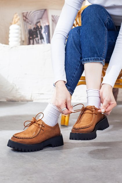 Women's Lace-up Casual Shoes