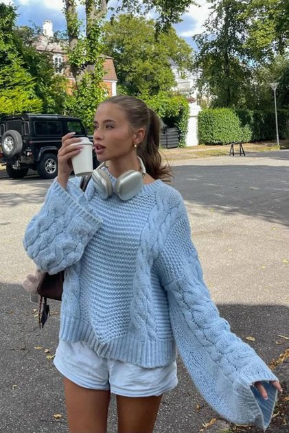 Baby Blue Crew Neck Knit Pattern Women's Knitwear Sweater Mg2601