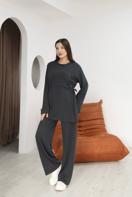 Women's Double Set with Tie-Up Sides