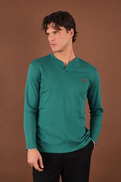V-Neck Slit Detailed Long Sleeve T-Shirt