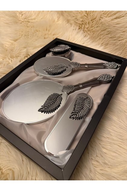 Silver Crystal Leaf Detailed Dowry Mirror Comb Brush Set – Luxury Boxed Bridal Trunk Makeup Set