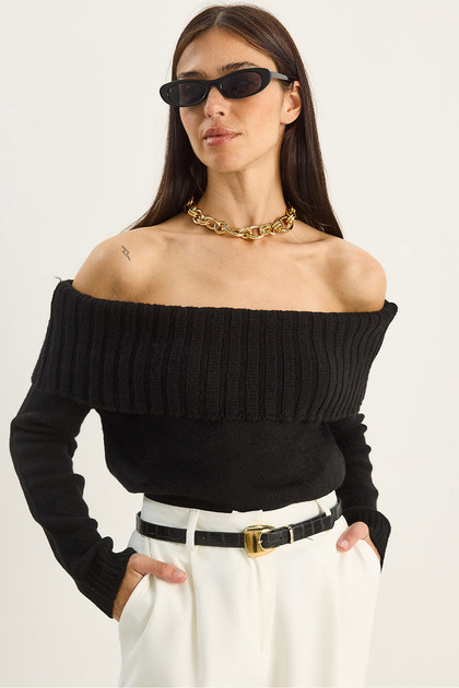 Women's Black Madonna Collar Basic Knitwear Sweater 60283777