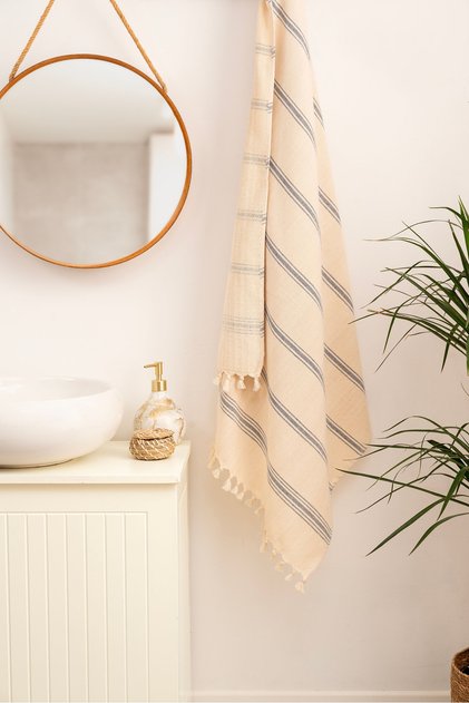 Natural Cotton Striped, Tasseled Bath Towel (100X180 cm)