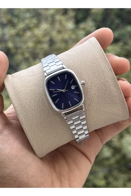 New Season Special Design Trend Series Calendar Women's Wristwatch