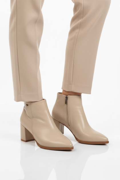 Cream Fur Inside Cold Resistant Heeled Women's Boots Pc-54984 Z