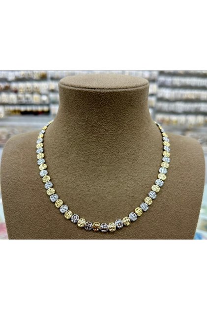 Crush pul beads necklace