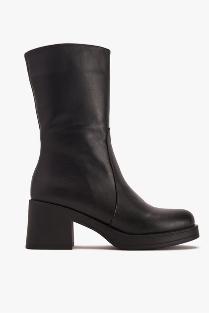 Hakiki Deri Orta Boy Topuk Kısa Çizme Siyah