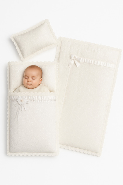 Luxury Embroidered 3-Piece Baby Sleep Set – Stylish Lace and Bow Detail Blanket Set