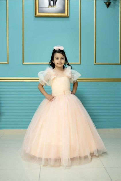 Ribbon Belt Patterned Princess Model