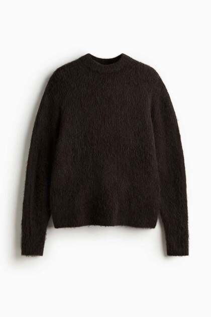 Loose Fit Fuzzy jumper