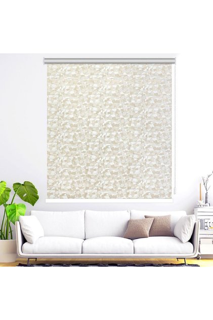 Roller blind — Sun and heat insulating,