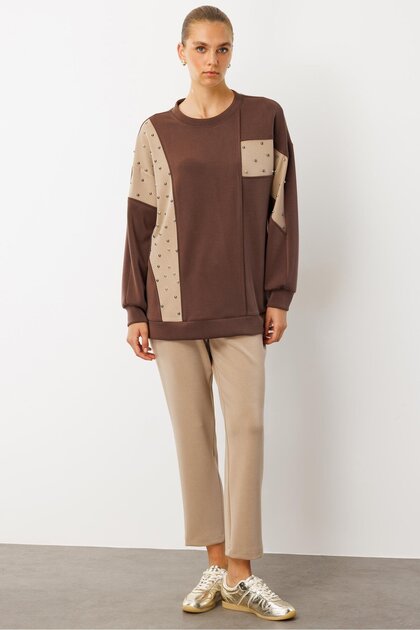 Modailgi Kumaş Mix Detaylı Zımbalı Kesikli Oversize Örme Tunik - 40062 Kahve