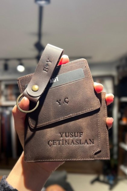 Paris 1204 Leather Wallet Card Holder and Keychain Set