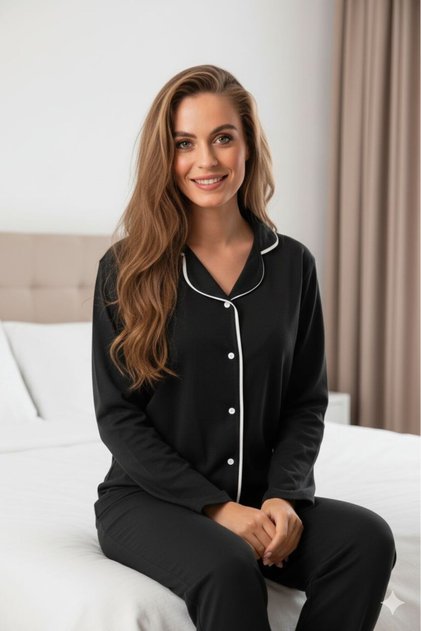 Black-White Cotton Buttoned Women's Pajamas Set