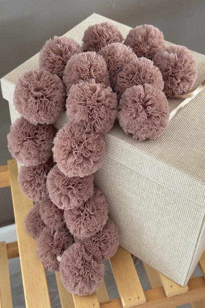 Brown Row Pompom Mini Pompom